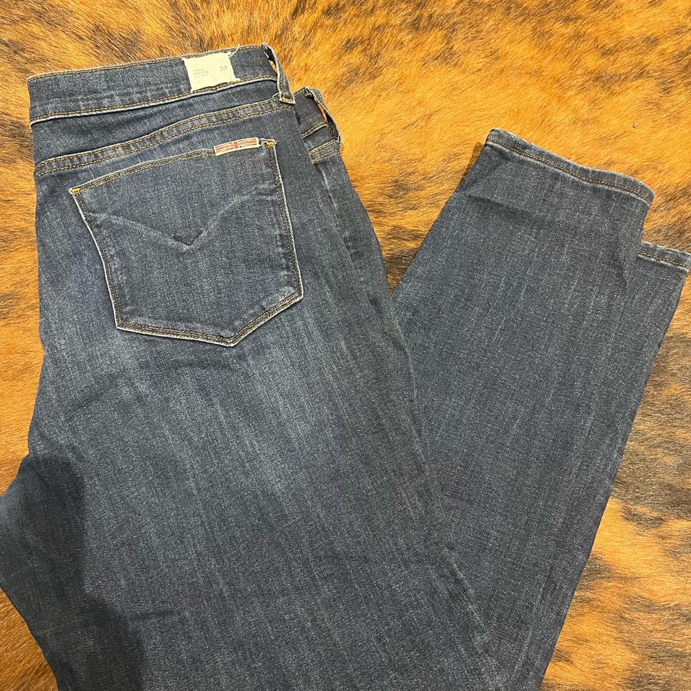 Hudson Ankle Krista Super Skinny Jeans..size 32 with 27’ inseam..